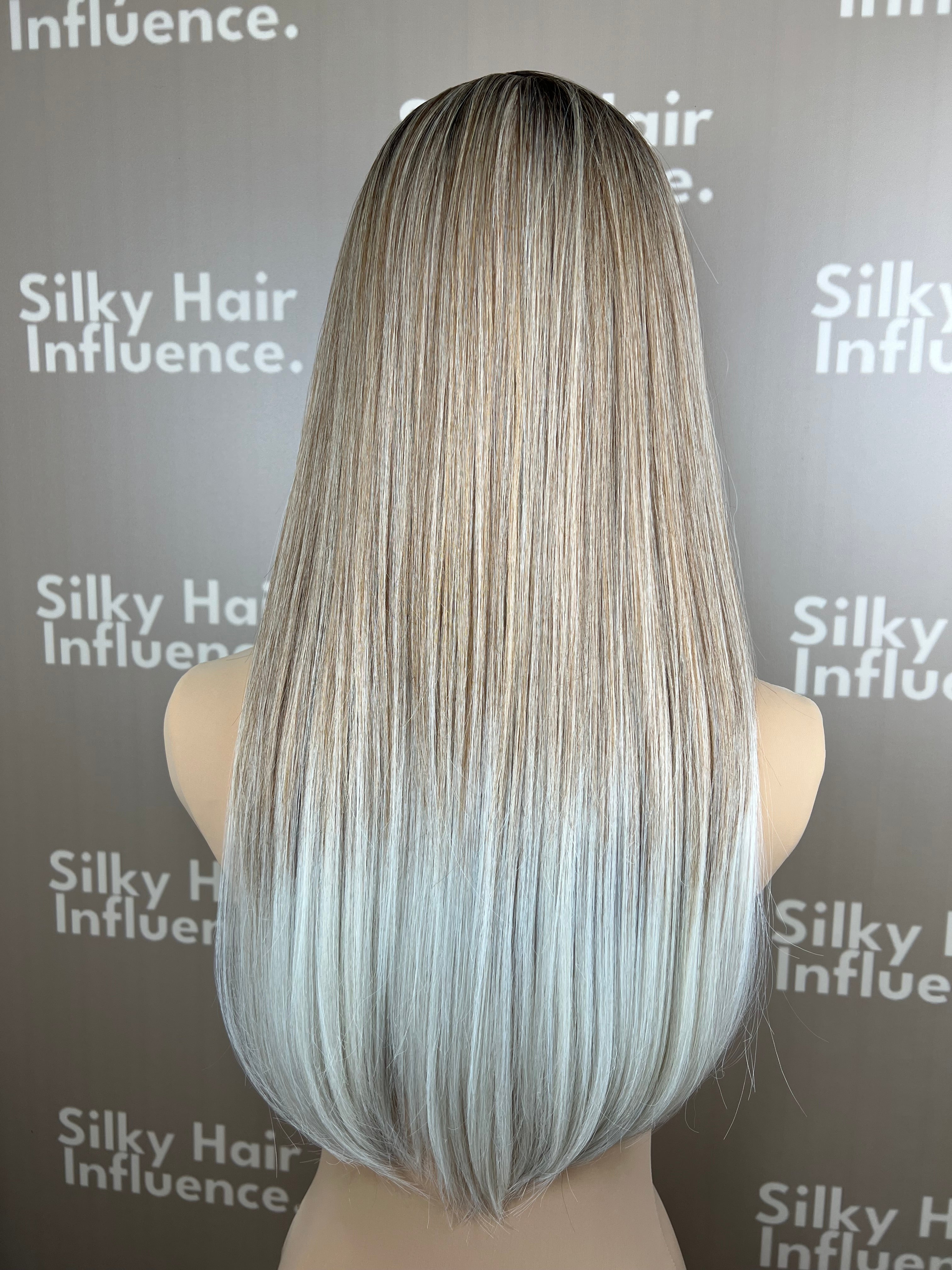 Finest Synthetic Wig 100 Ombré Ice Blonde