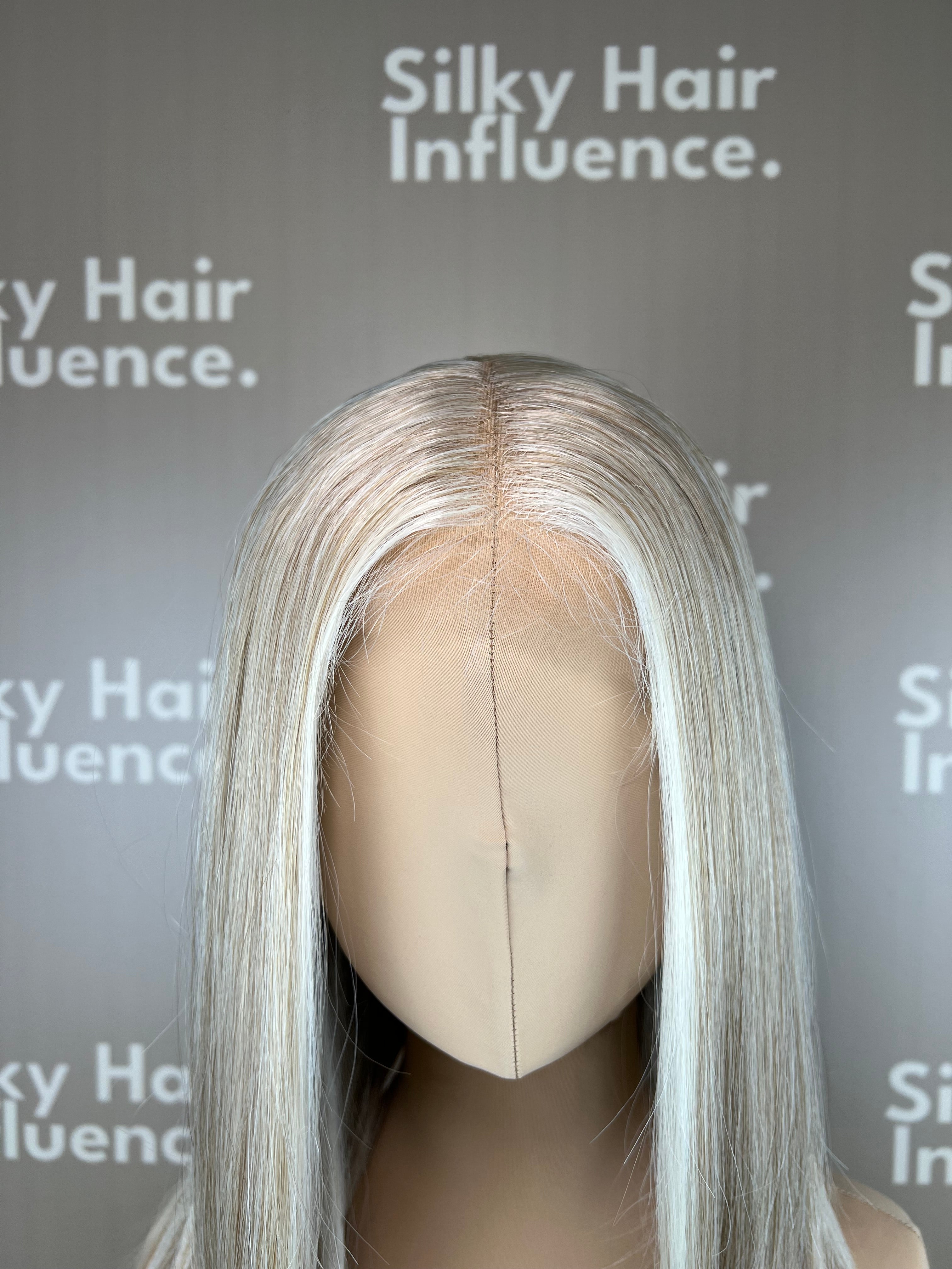 Finest Synthetic Wig 010 Highlighted Blonde