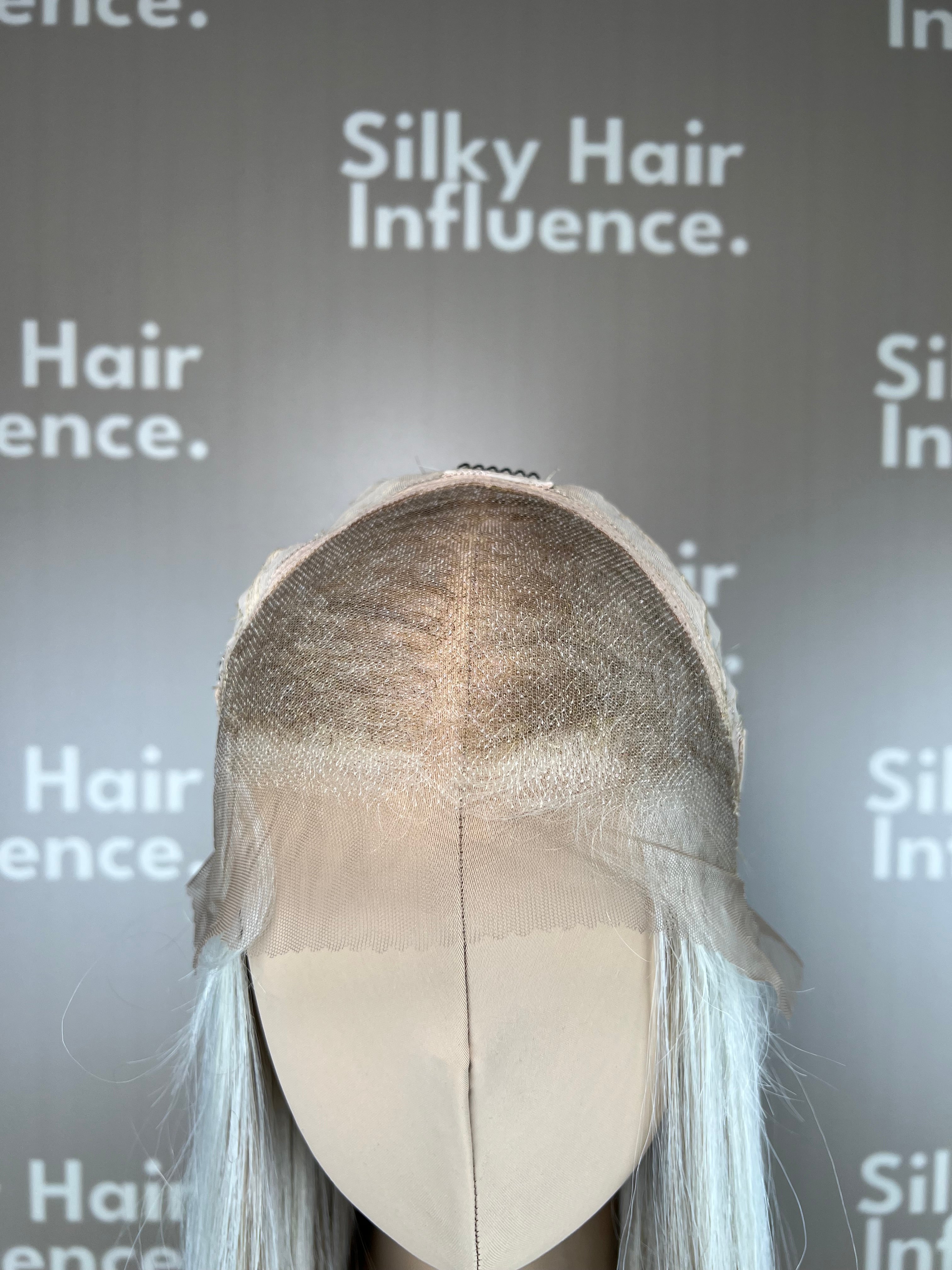 Finest Synthetic Wig 010 Highlighted Blonde