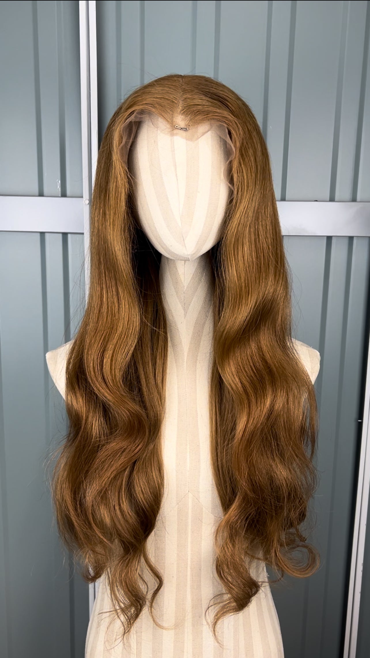 BLONDE LABEL RAW HAIR WIG 002
