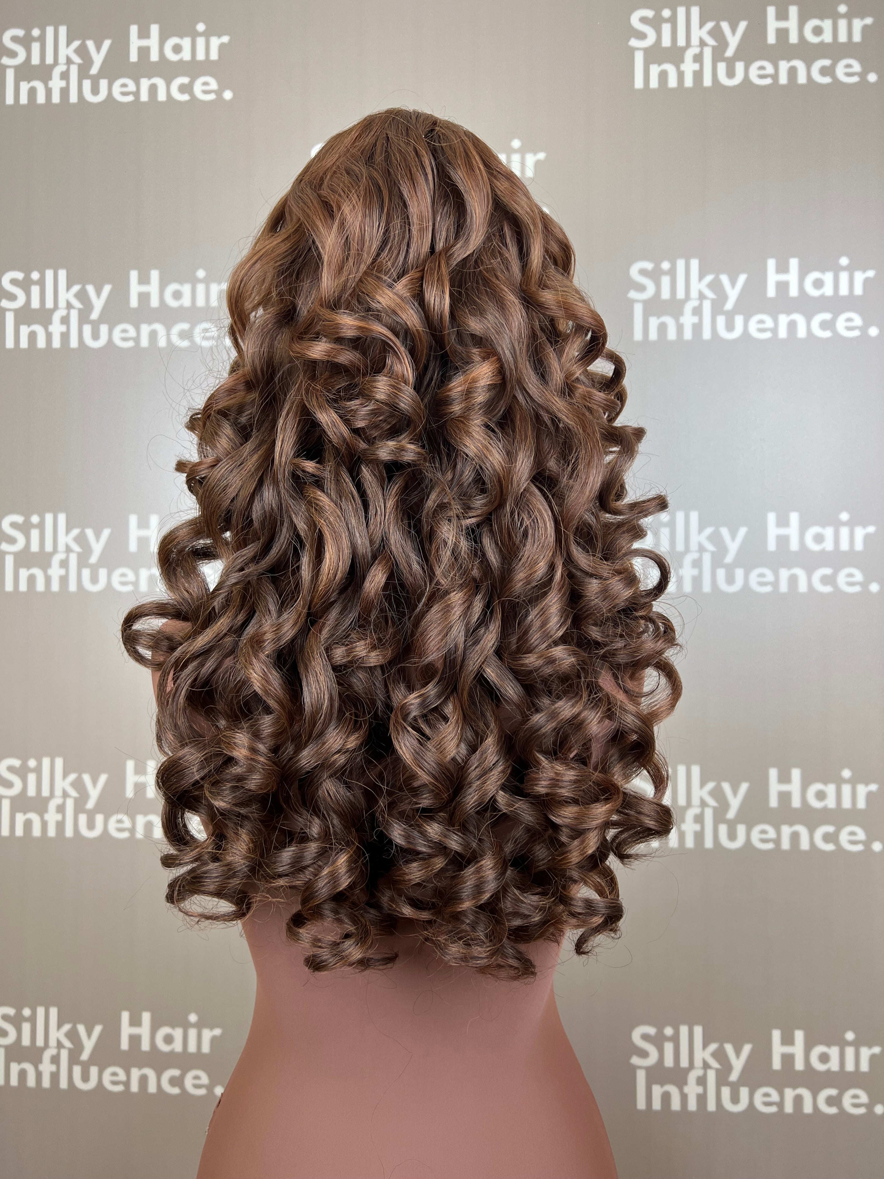 Finest Synthetic Wig 080 Highlighted Brown