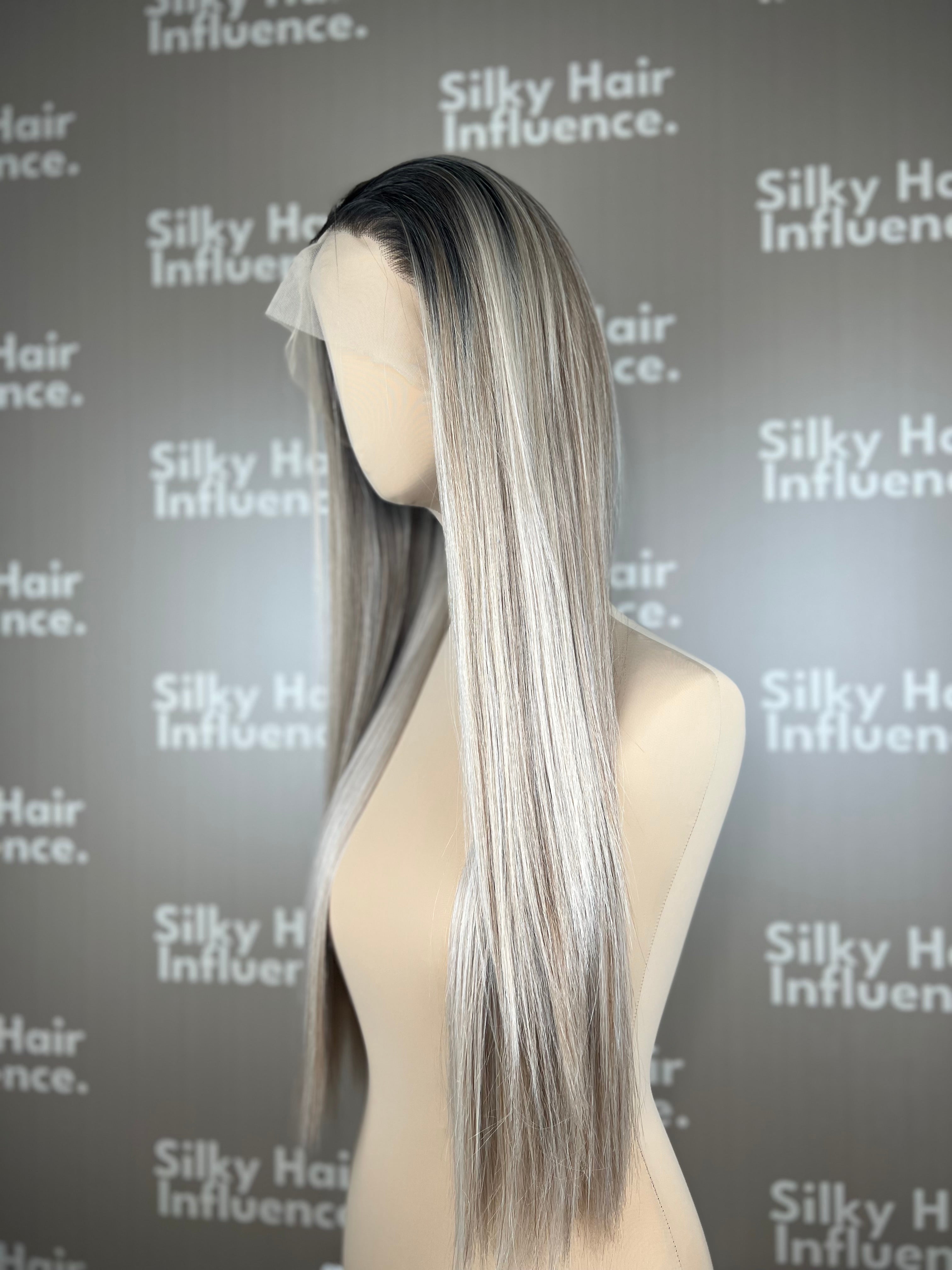 Finest Synthetic Wig 020 Highlighted Beige Blonde