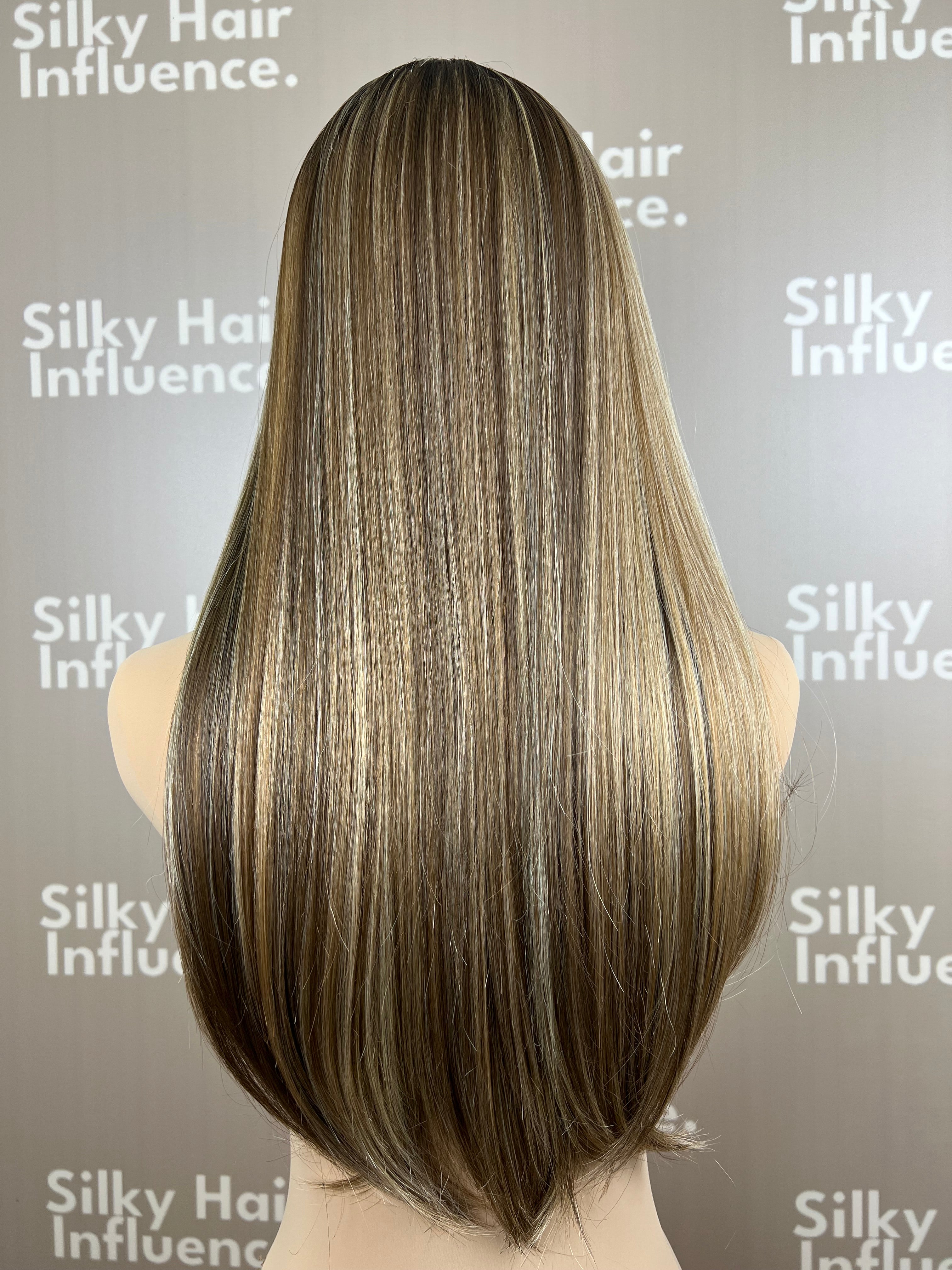 Finest Synthetic Wig 100 Highlighted Golden Bronde