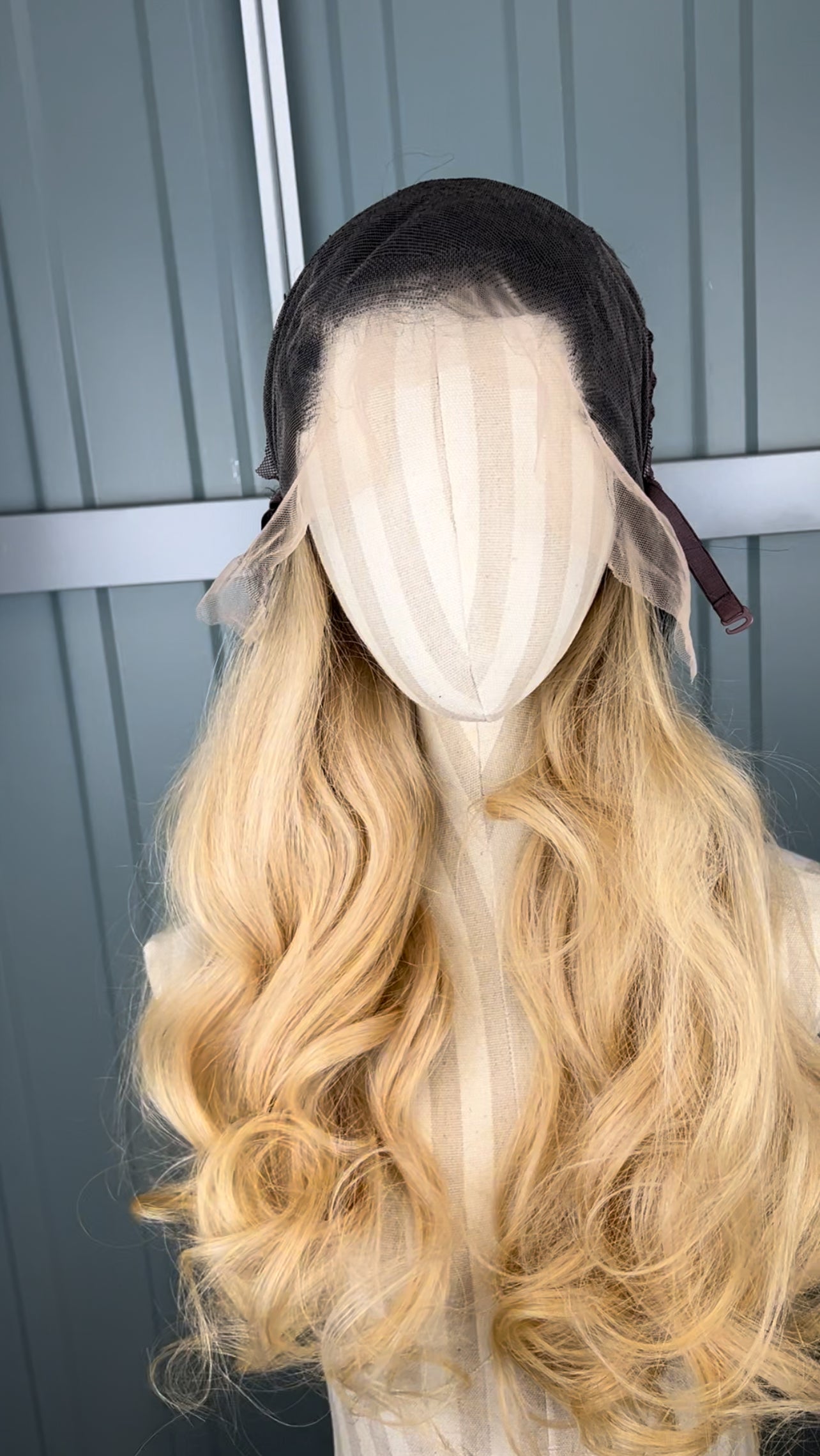 BLONDE LABEL RAW HAIR WIG 004