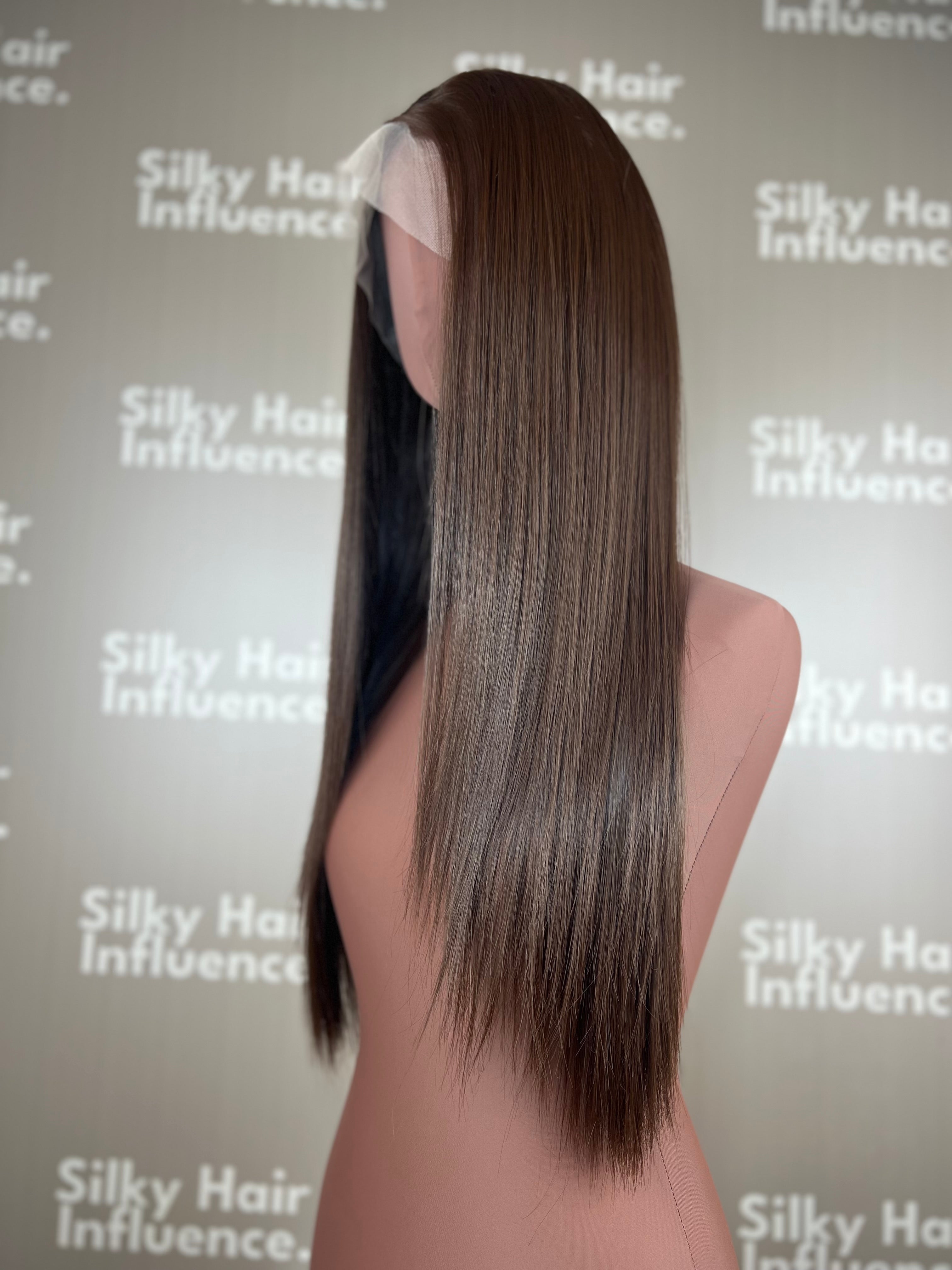 Finest Synthetic Wig 020 Choco Brown