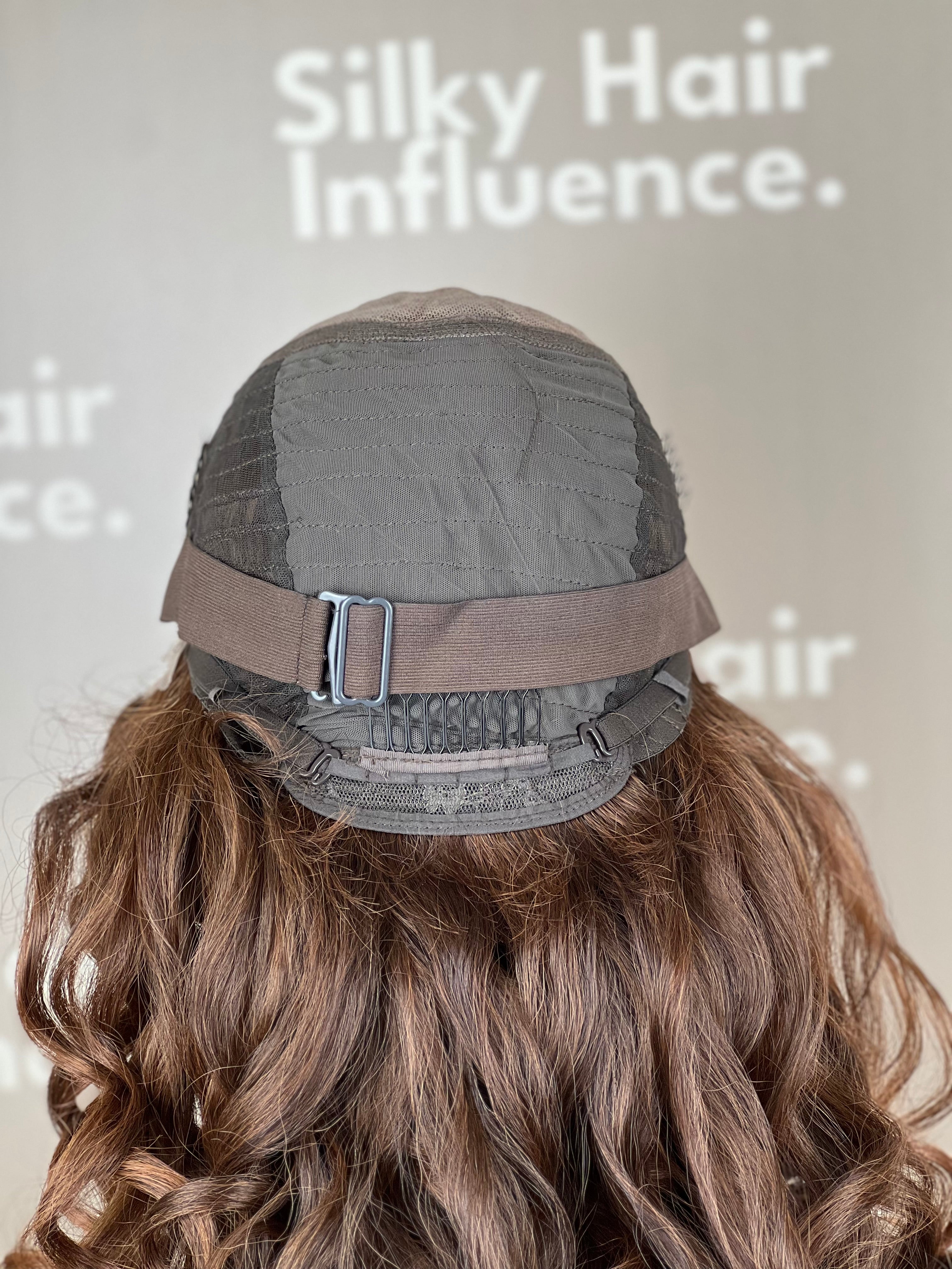 Finest Synthetic Wig 080 Highlighted Brown