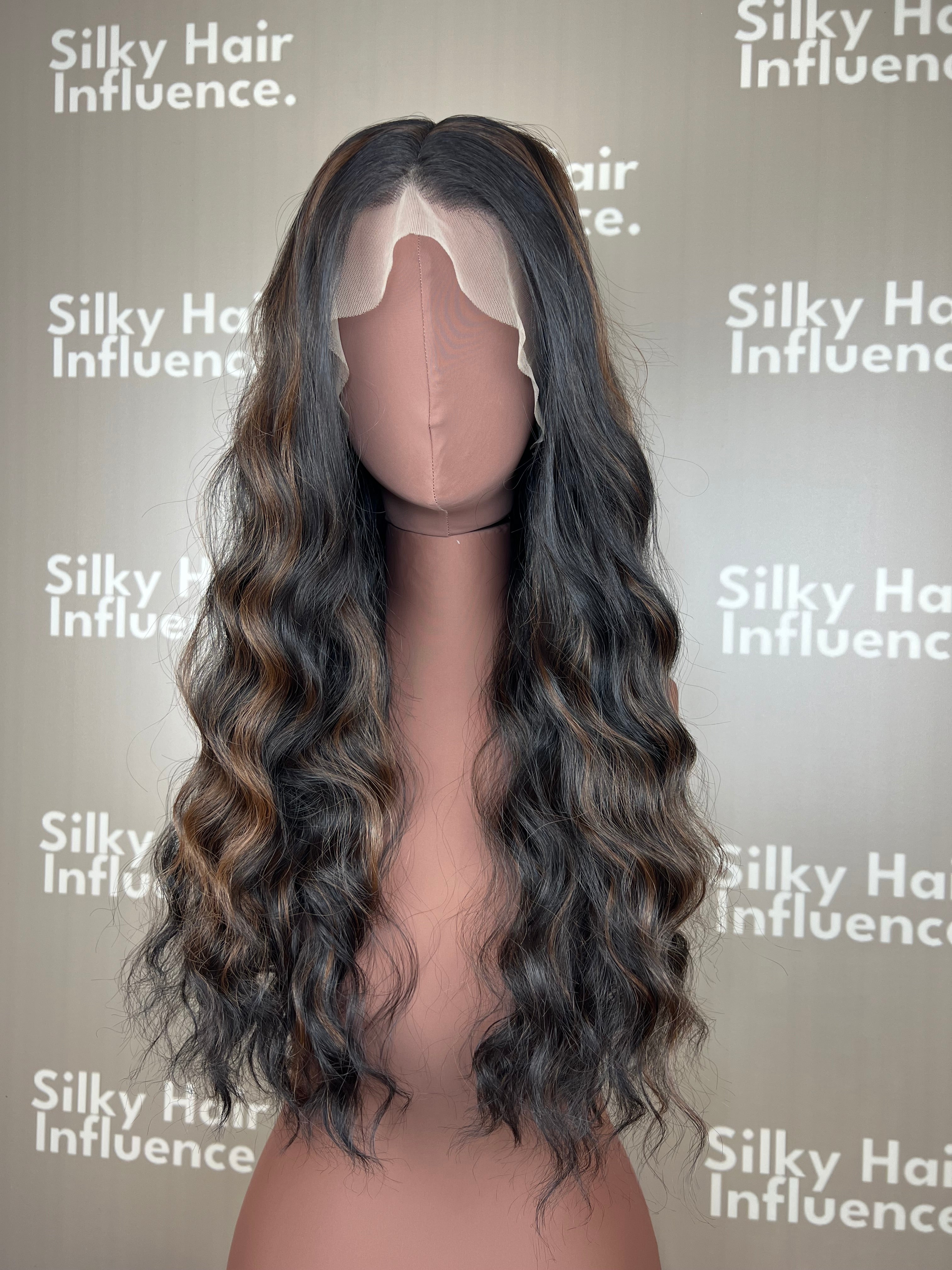 Finest Synthetic Wig 040 Highlighted Brown