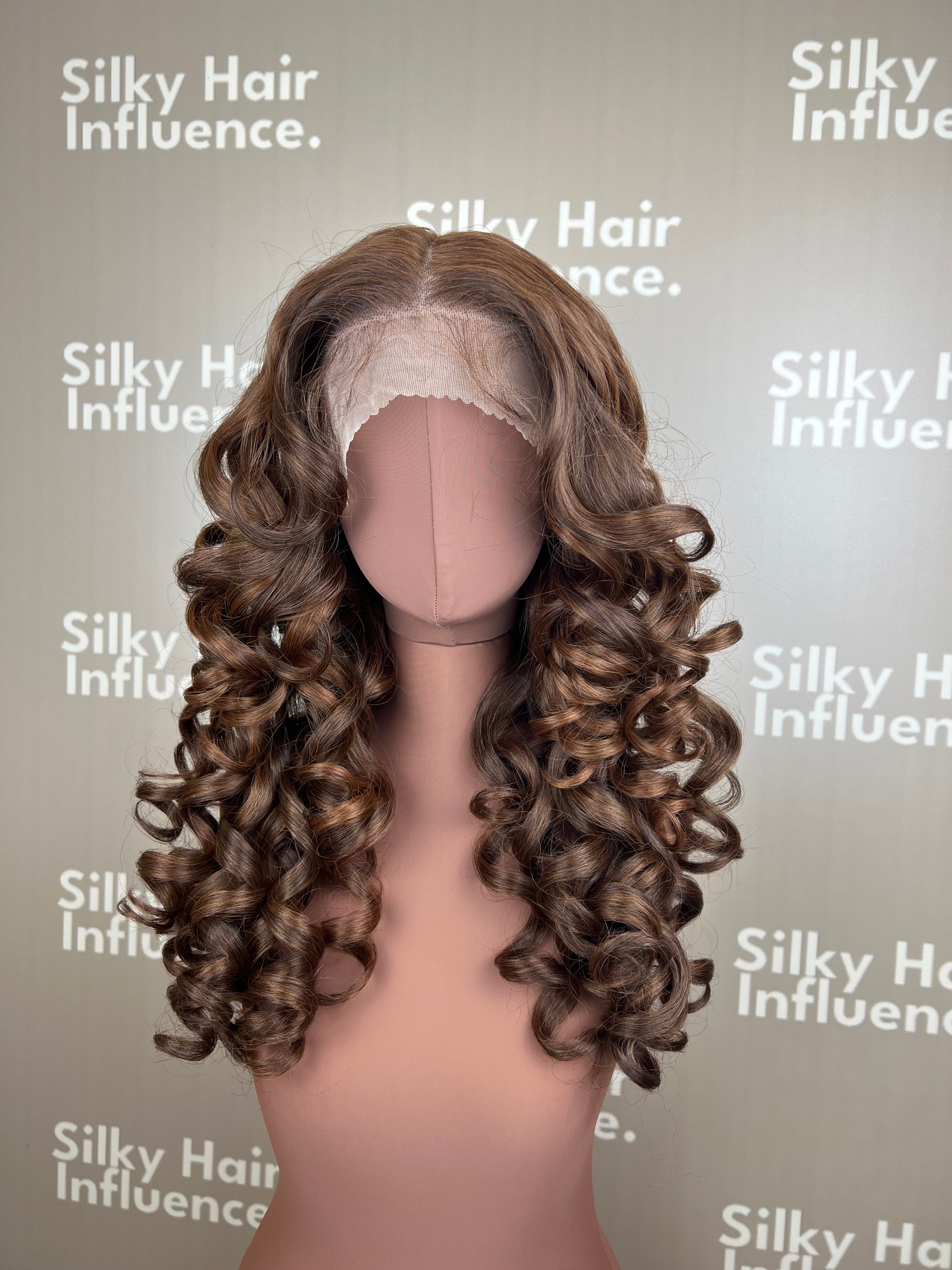 Finest Synthetic Wig 080 Highlighted Brown