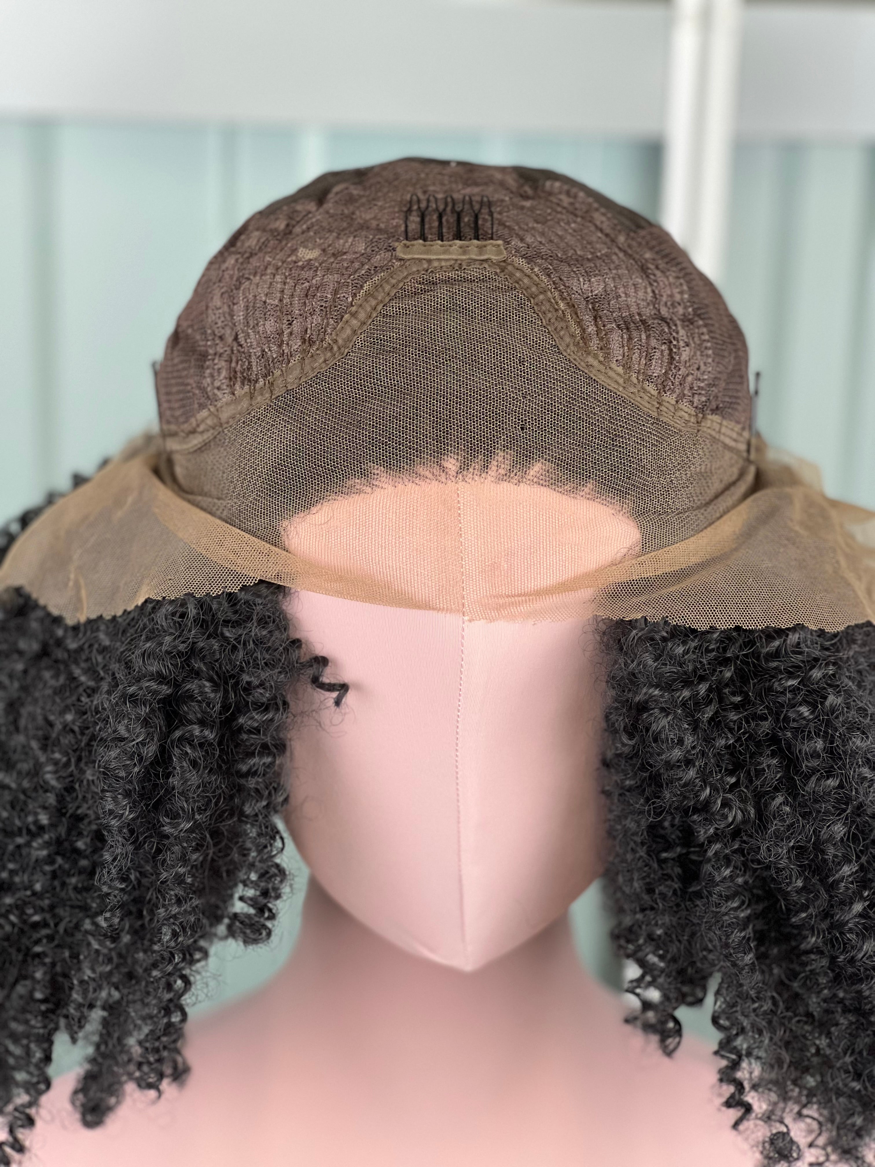Finest Synthetic Wig 015 Kinky Curly